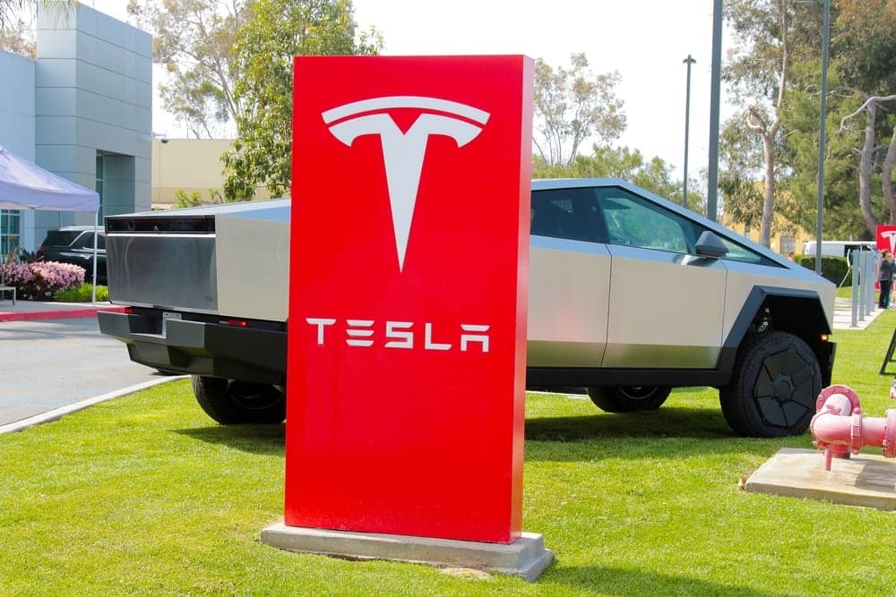 Tesla Loses Toyota and Stellantis from Key EU Carbon Credit Pool