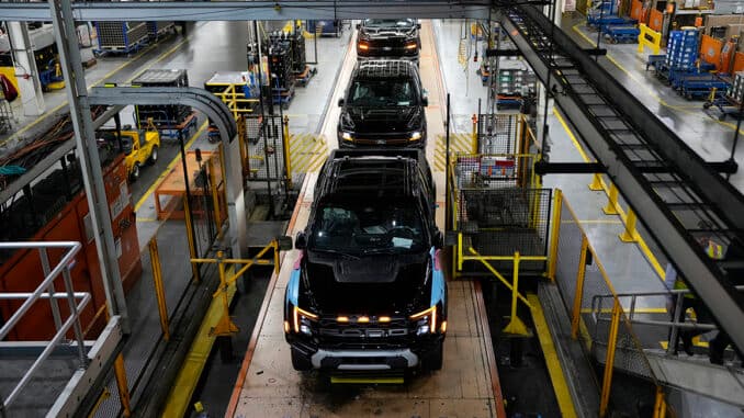 Ford Increases Full-Year Earnings Guidance Following Strong Q1 Performance