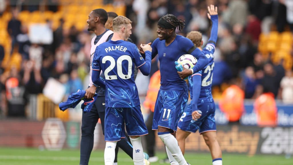 Executive Confidence Signals Amid Strategic Loan Adjustments at SoFi