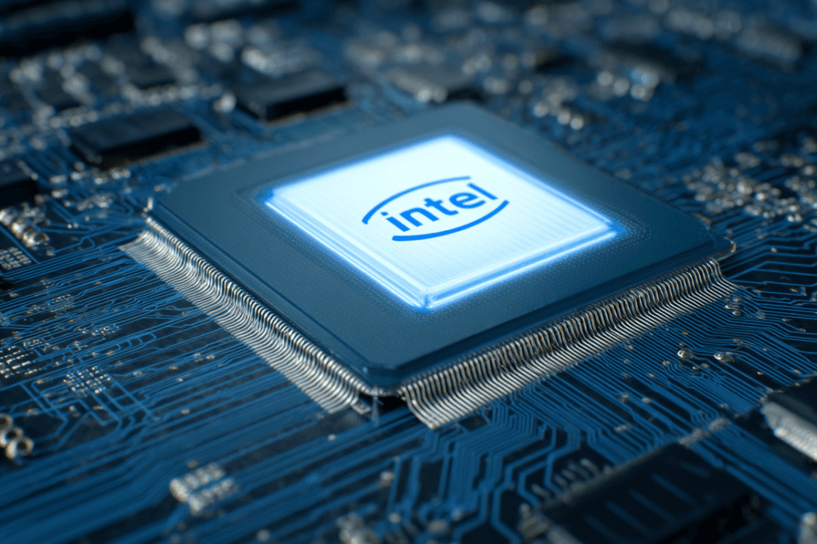 Intel Secures Preliminary Chip-Manufacturing Agreement with Apple