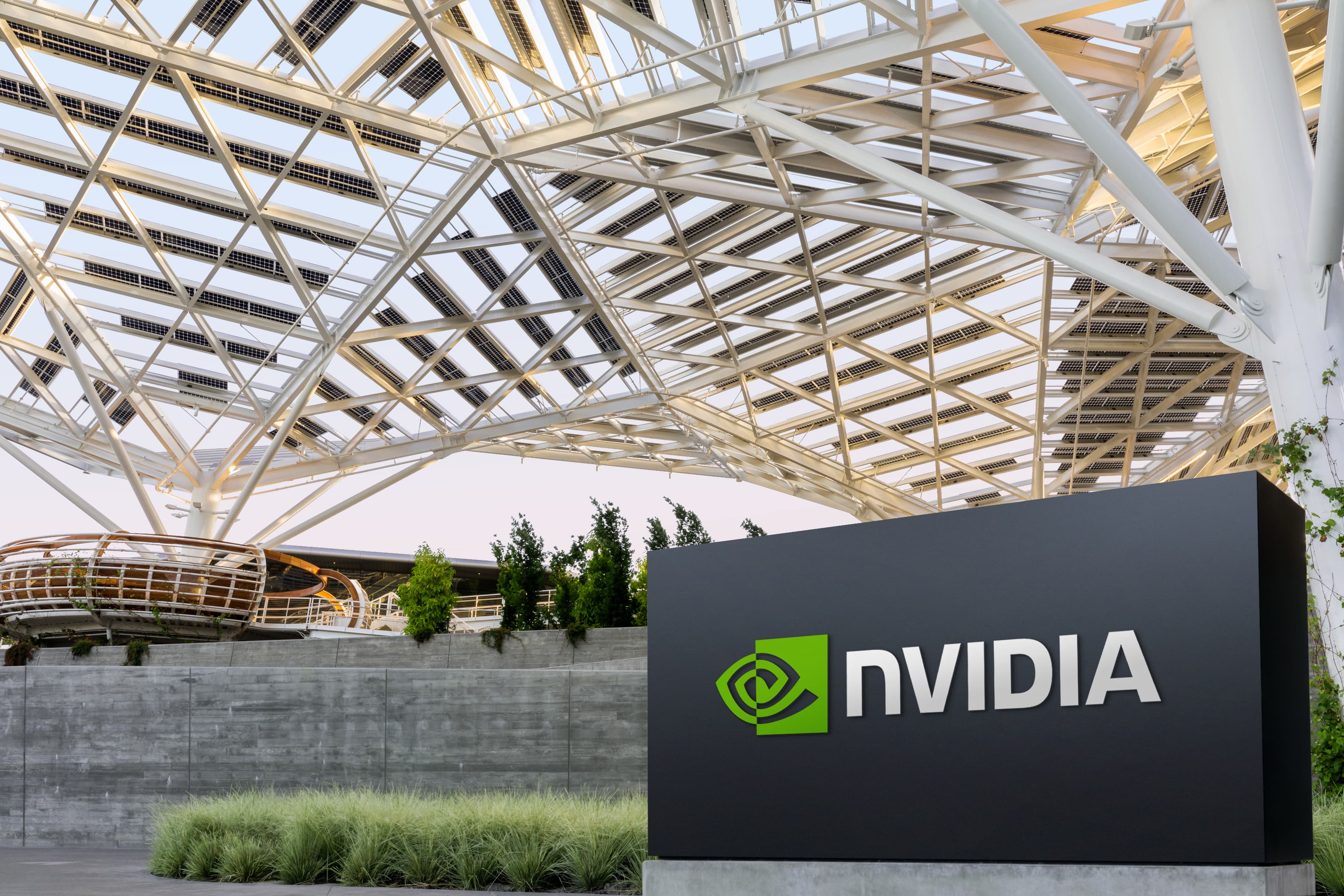 Nvidia Crushes Q4 Expectations with Record Data Center Performance and Strong Forward Guidance