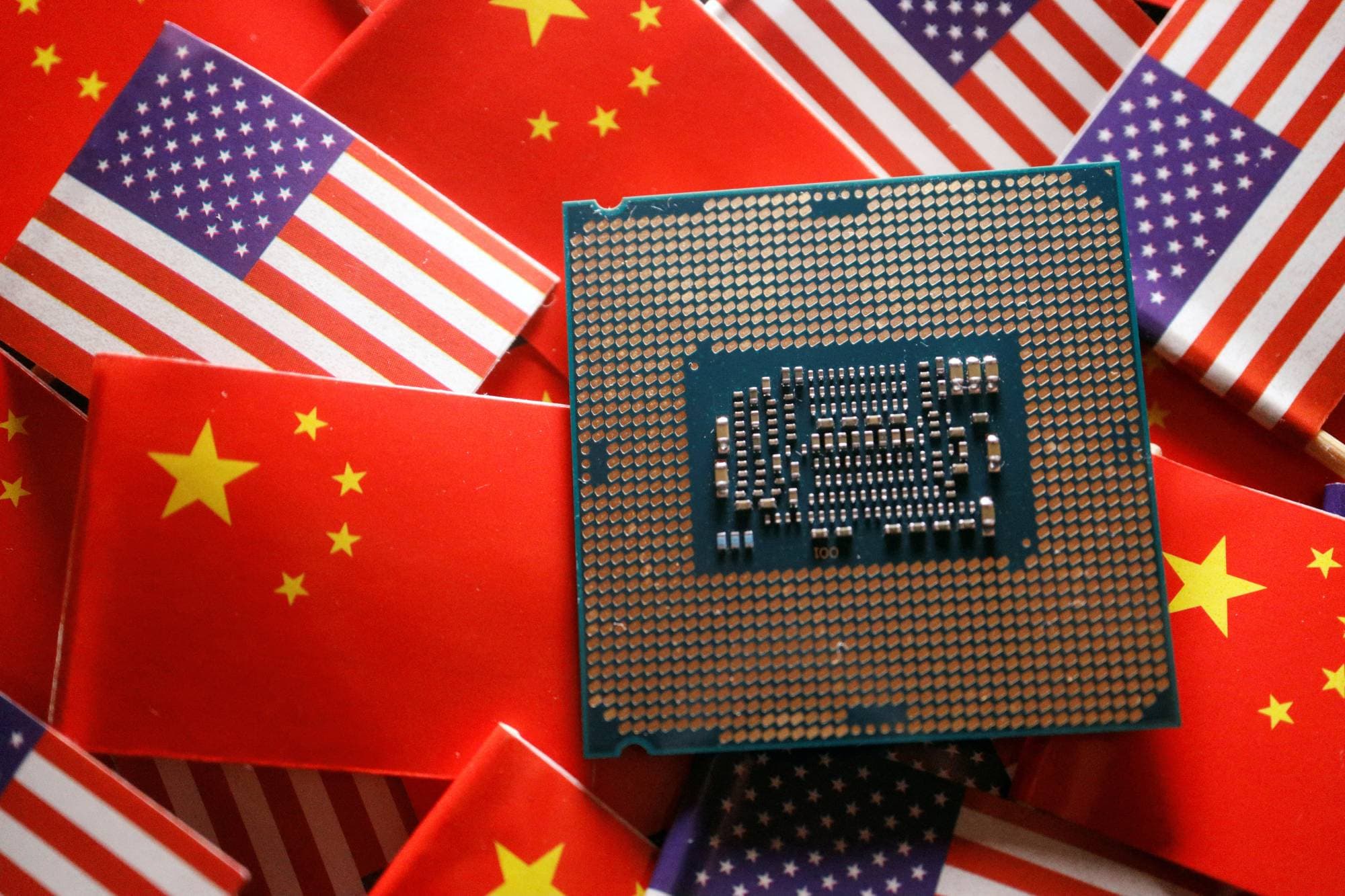 Lawmakers Flag National Security Risks Over Intel's Testing of China-Linked Chip Equipment
